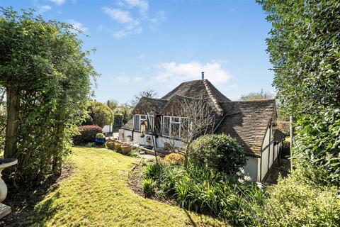 2 bedroom bungalow for sale, The Street, West Horsley