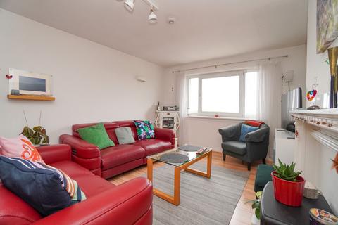 3 bedroom flat for sale, Langside Street, Faifley