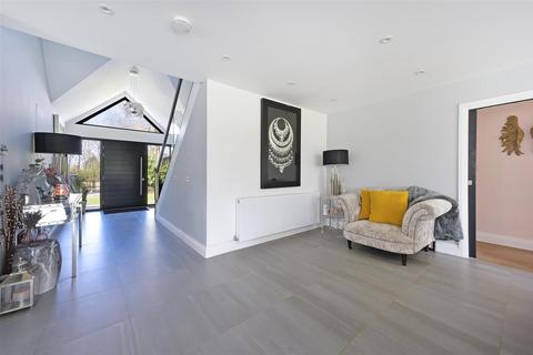 4 bedroom detached house for sale, Merrywood Grove, Lower Kingswood