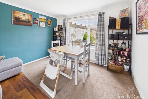 3 bedroom end of terrace house for sale, Warwick Road, North Yorkshire TS14