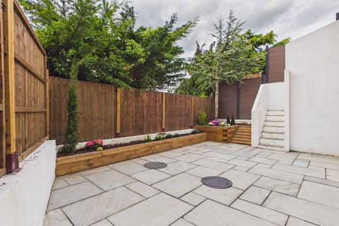 undefined, 28 Beaumayes Close, BOXMOOR, HP1