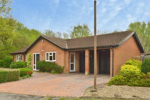 3 bedroom detached bungalow for sale, Badgemore Court, Two Mile Ash, Milton Keynes