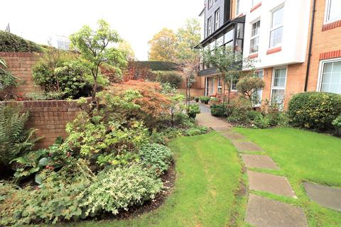 1 bedroom retirement property for sale, Bellingham Lane, Rayleigh, SS6