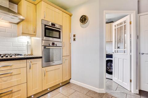 4 bedroom detached house for sale, Sunny Hill Close, Wrenthorpe, Wakefield