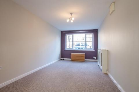 4 bedroom terraced house to rent, Beckett Drive, Osbaldwick, York, YO19 5RX