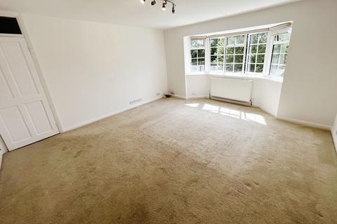 2 bedroom flat to rent, Merrion Avenue, Stanmore, HA7