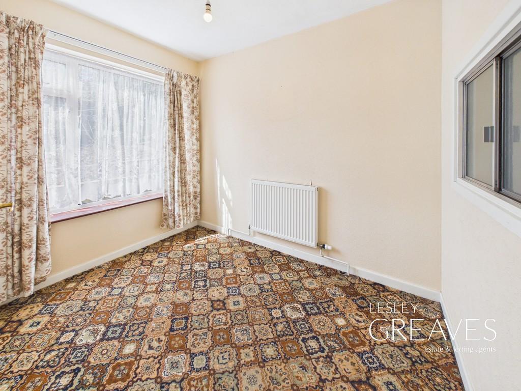 House in Nottingham, Woodthorpe - More