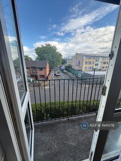 1 bedroom flat to rent, Kings Court, London, E13