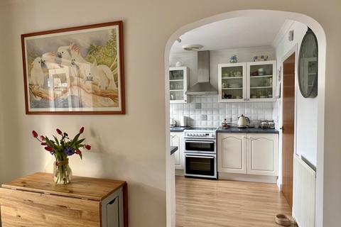 2 bedroom bungalow for sale, 5 Burnside Gardens, Kirkcudbright