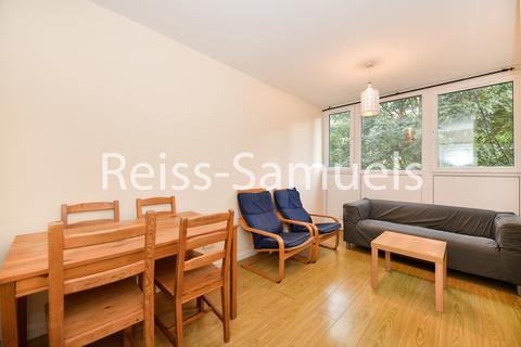 4 bedroom maisonette to rent, Dorset Road, Oval, London SW8