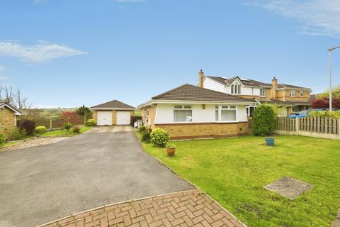 3 bedroom detached bungalow for sale, Leith Court, Dewsbury, WF12