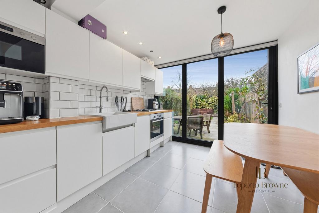 Kitchen, open plan living
