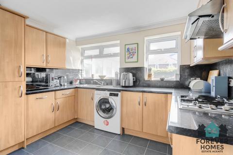 3 bedroom semi-detached house for sale, Limes Way, Barnsley, S75
