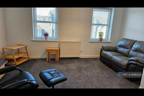 2 bedroom flat to rent, Belmont Road, Aberdeen, AB25