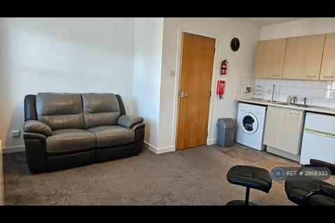2 bedroom flat to rent, Belmont Road, Aberdeen, AB25