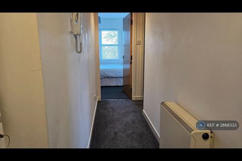 2 bedroom flat to rent, Belmont Road, Aberdeen, AB25