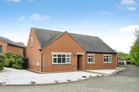 4 bedroom detached bungalow for sale, Woodruff Close, Bicester, OX26
