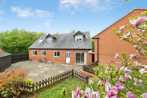 4 bedroom detached bungalow for sale, Woodruff Close, Bicester, OX26