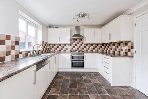 4 bedroom detached bungalow for sale, Woodruff Close, Bicester, OX26