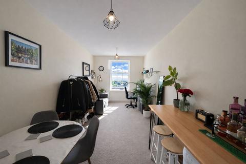 2 bedroom flat for sale, Paradise Walk, Bexhill on Sea TN40