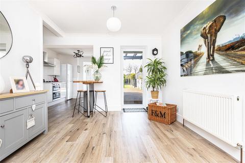 3 bedroom semi-detached house for sale, Fairmile Road, Christchurch BH23