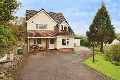 4 bedroom detached house for sale, Meadow Lane, Gilfach Goch, Porth