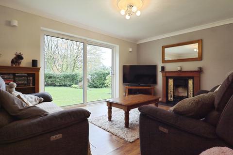 4 bedroom detached house for sale, Meadow Lane, Gilfach Goch, Porth
