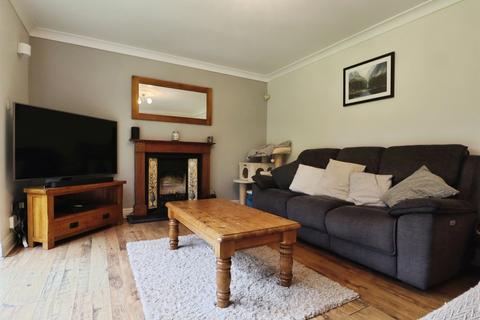 4 bedroom detached house for sale, Meadow Lane, Gilfach Goch, Porth