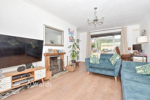 4 bedroom semi-detached house for sale, Boughton Lane, Maidstone ME15
