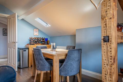 2 bedroom penthouse for sale, Heworth Croft, York