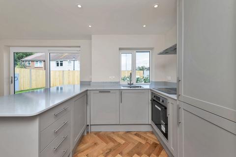 3 bedroom bungalow for sale, Spurling Close, Newmarket CB8