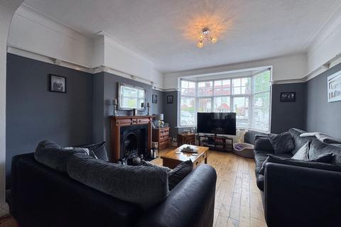 Sefton Avenue, London, NW7