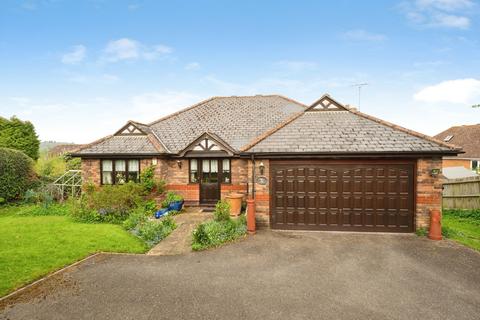 4 bedroom detached house for sale, George Hill, Robertsbridge, East Sussex, TN32