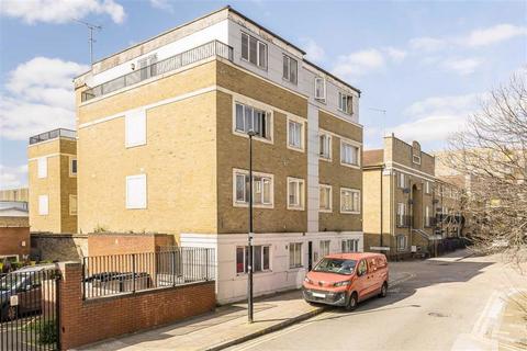 Duckett Street, London E1