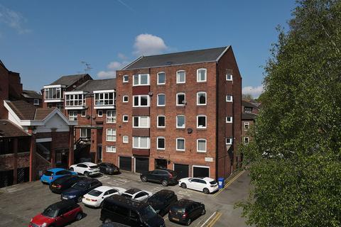2 bedroom apartment for sale, King Street, Old Courthouse King Street, WA16