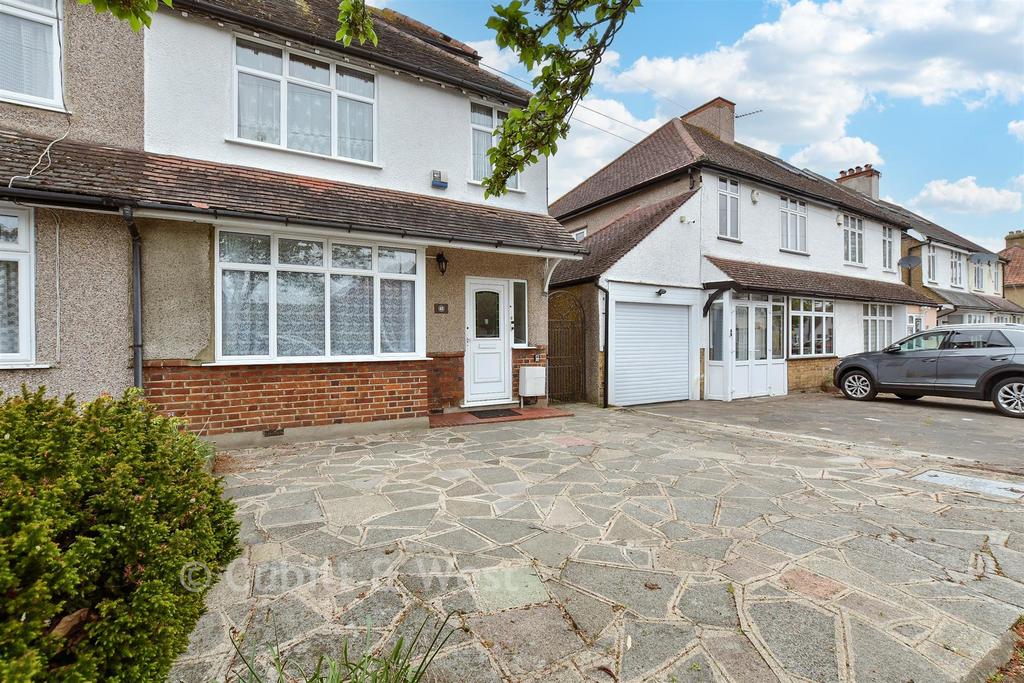 Driveway/Parking