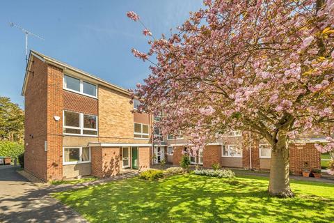 2 bedroom flat for sale, Ewell Road, Surbiton KT6