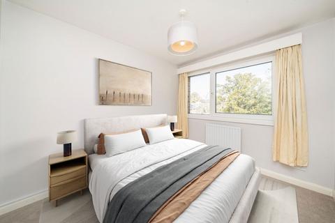 2 bedroom flat for sale, Ewell Road, Surbiton KT6