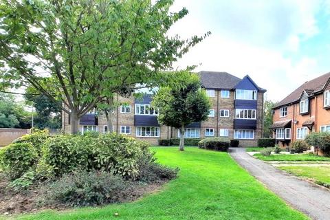 2 bedroom apartment for sale, River Meads, Stanstead Abbotts