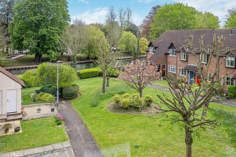 2 bedroom apartment for sale, River Meads, Stanstead Abbotts