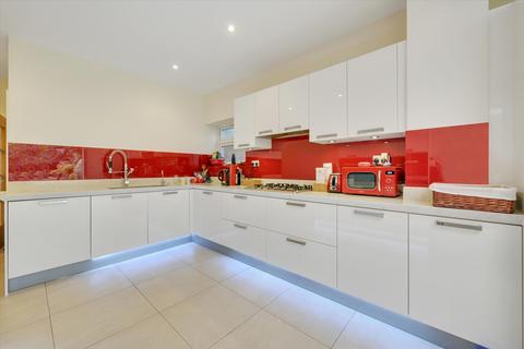 5 bedroom detached house for sale, The Ridgeway, London NW11