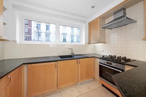 3 bedroom terraced house for sale, Queensborough Mews, London, W2