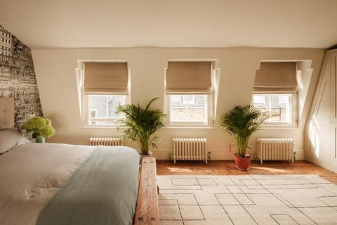 3 bedroom mews for sale, Southwick Mews, Bayswater, London, W2