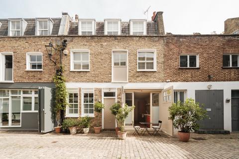 3 bedroom mews for sale, Southwick Mews, Bayswater, London, W2