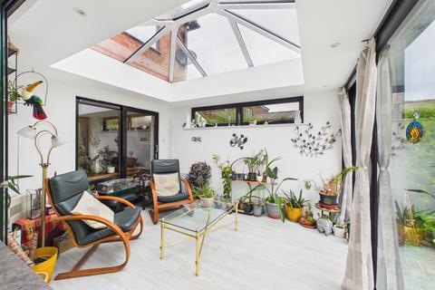 4 bedroom detached house for sale, Locks Road, Locks Heath