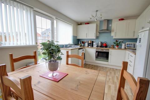 3 bedroom semi-detached house for sale, Laughton Road, Beverley