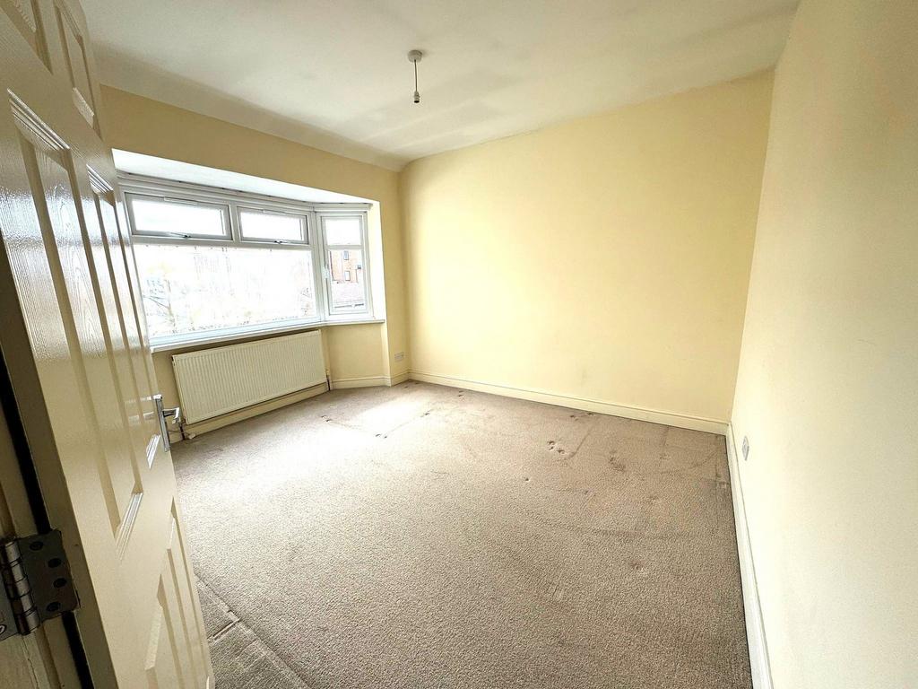 Ash Grove,Southall,UB1 2UN - View 5