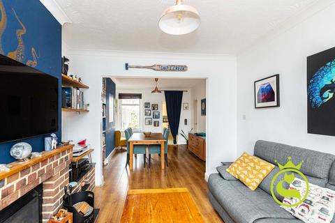 3 bedroom semi-detached house for sale, Warren Road, Poole BH14