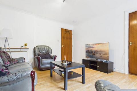 2 bedroom flat for sale, Aberdeen AB25