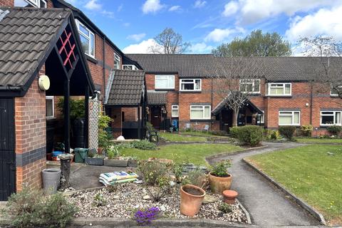 2 bedroom flat for sale, Penney Brook Fold, Hazel Grove, SK7